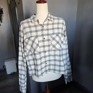 Columbia Women's Black and White Checkered Shirt Size XL